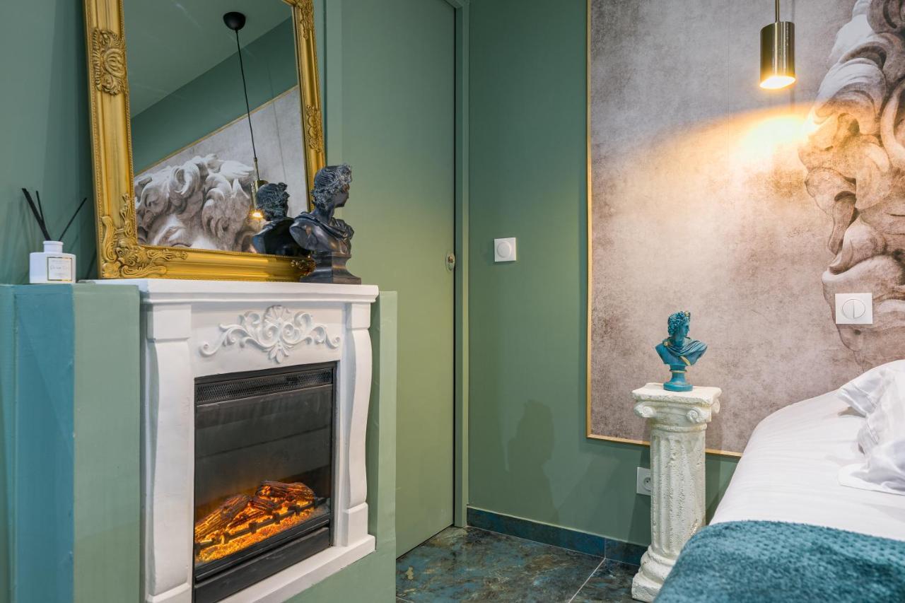 Le Musee D'Aphrodite / Jacuzzi Montgeron Zewnętrze zdjęcie